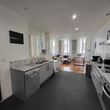 Superbe , Spacieux, Elegant, Apartamento Lyon